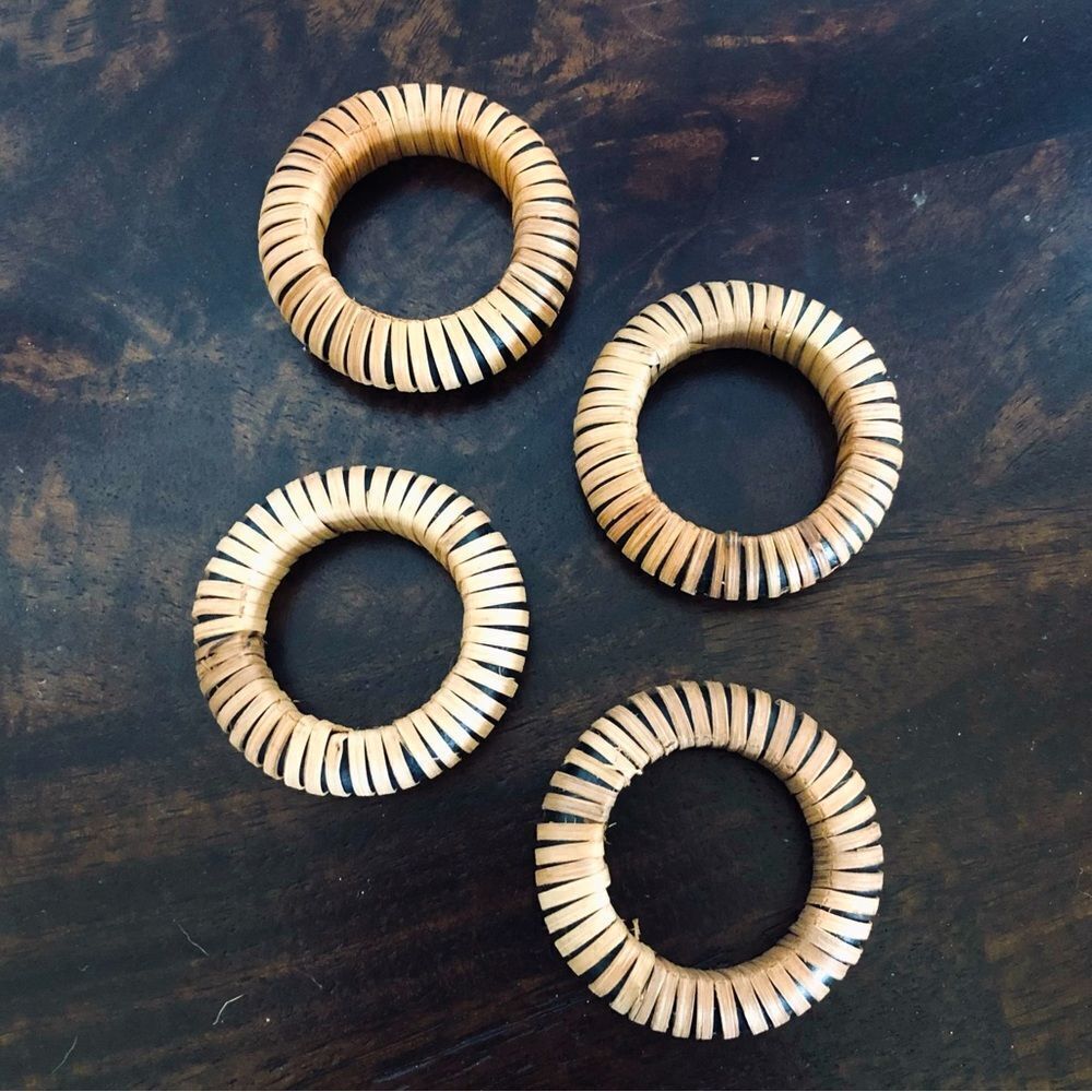 Natural Bamboo Napkin Rings 4-pc Set